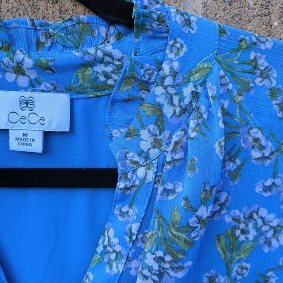CeCe Womens Blue Floral Shift Raffled Dress M Chiffon Puff Sleeve V-neck - Picture 5 of 9